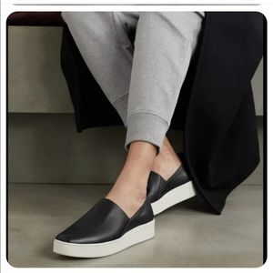 Vince Saxon loafers size 8